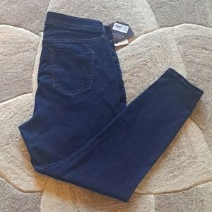 AVA&VIV Women's Jeans